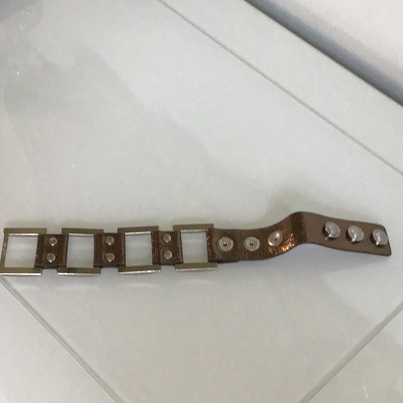 Bronze Real Leather Snap Faith Bracelet - Picture 8 of 8